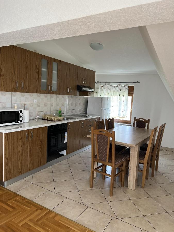 Green Apartment Plitvice Rakovica Bagian luar foto
